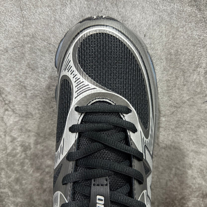 2000 Black and Silver