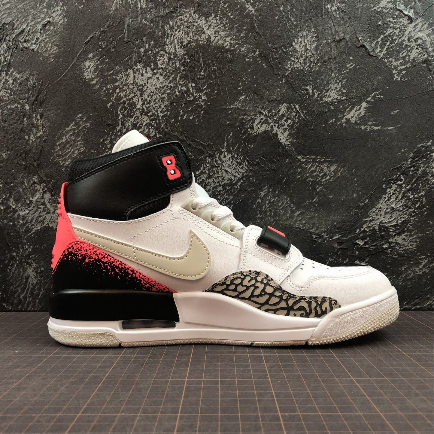 Legacy 312 Hot Lava
