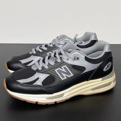 990 Black Grey