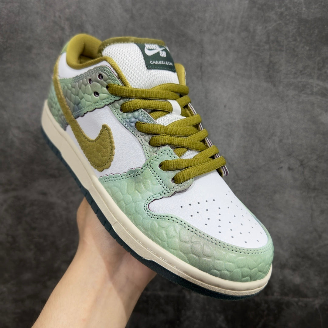 Dunk SB Alexis Sablone Chameleon