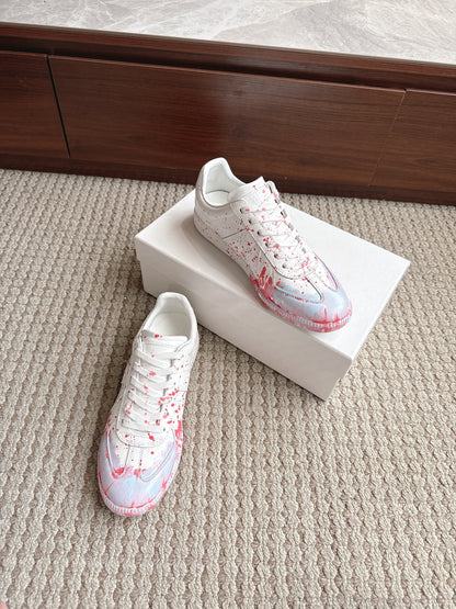 Maison Paint Pink LIght Blue Sole