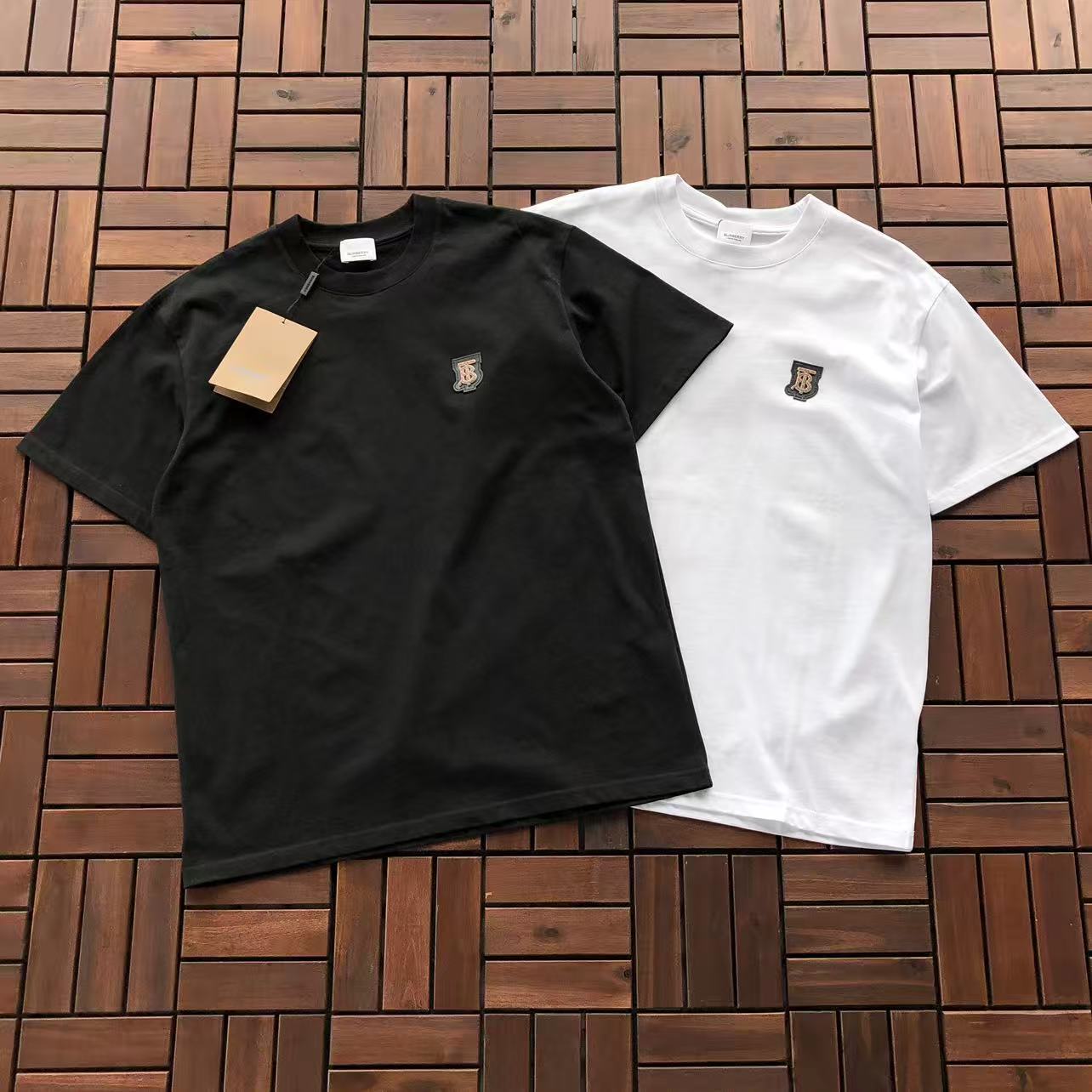 T-Shirts BB