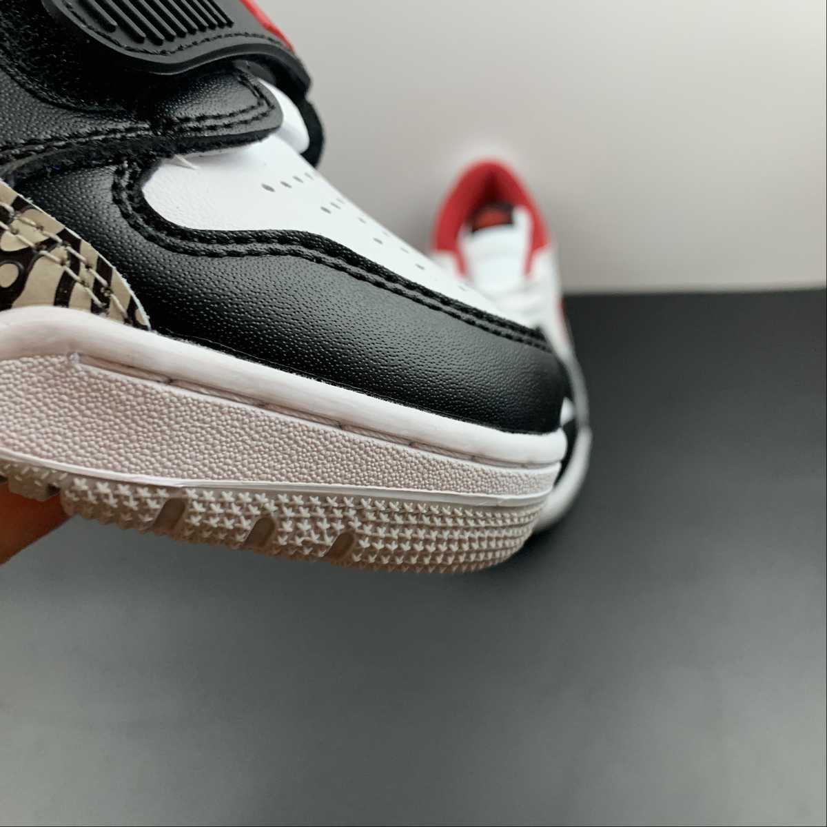 Legacy 312 White Black Wolf Grey Fire Red