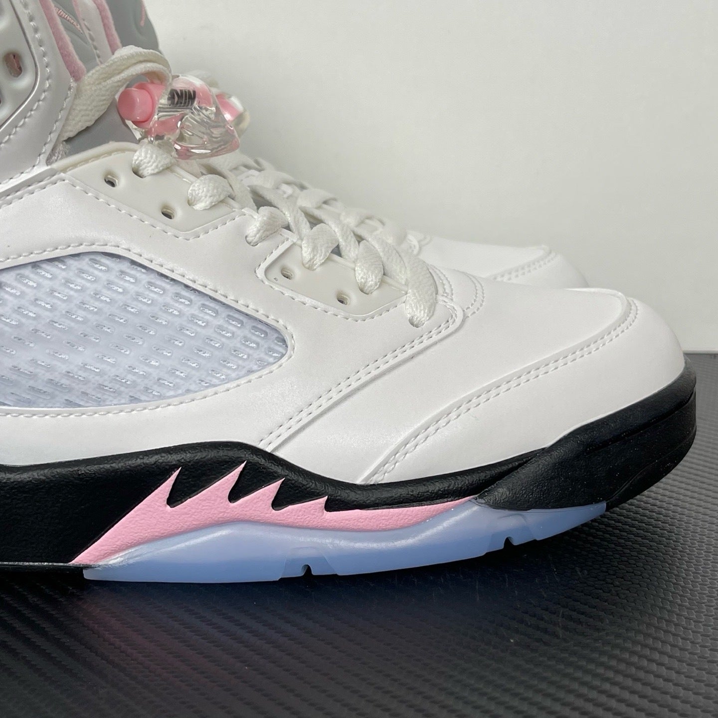 AJ 5 Medium Soft Pink