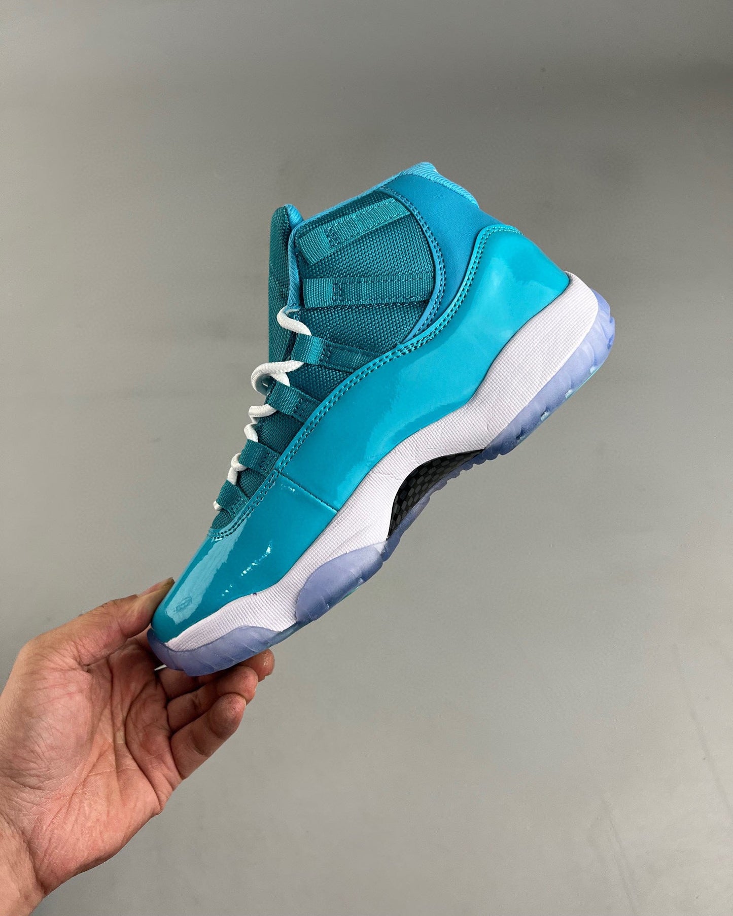 AJ11 UNC Win Like 82