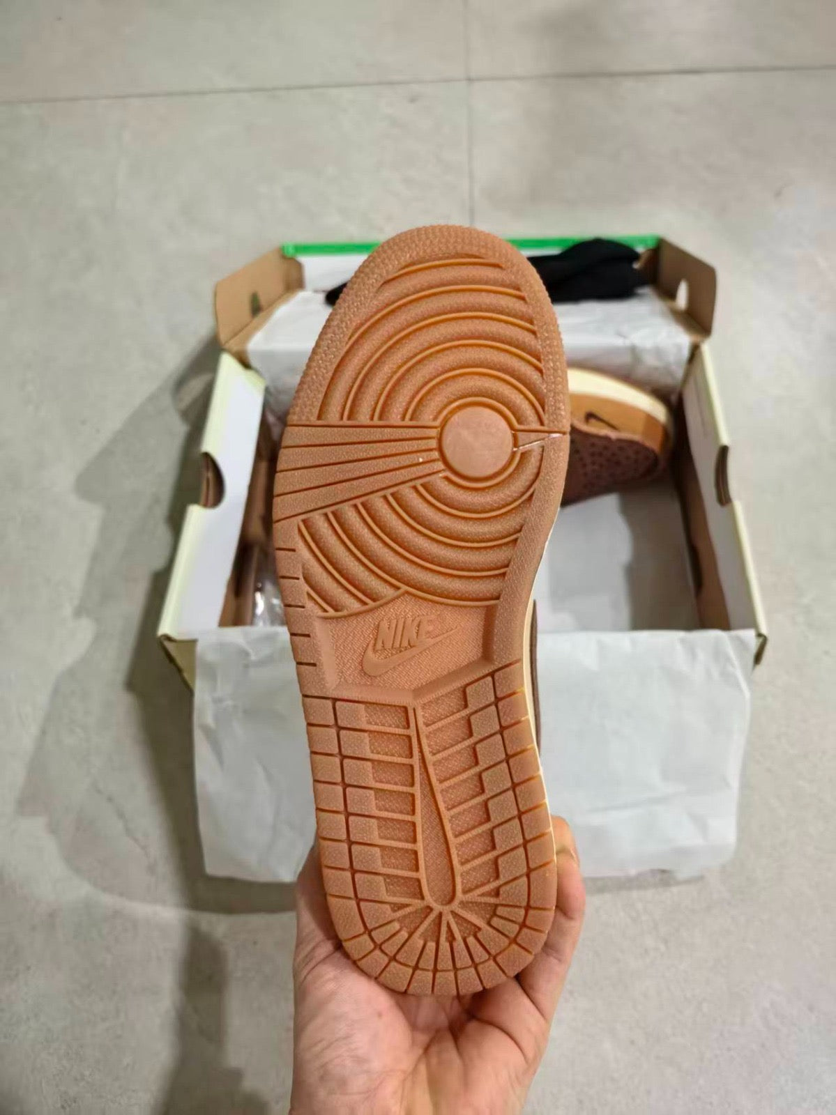 AJ1 Low Zion Williamson Voodoo