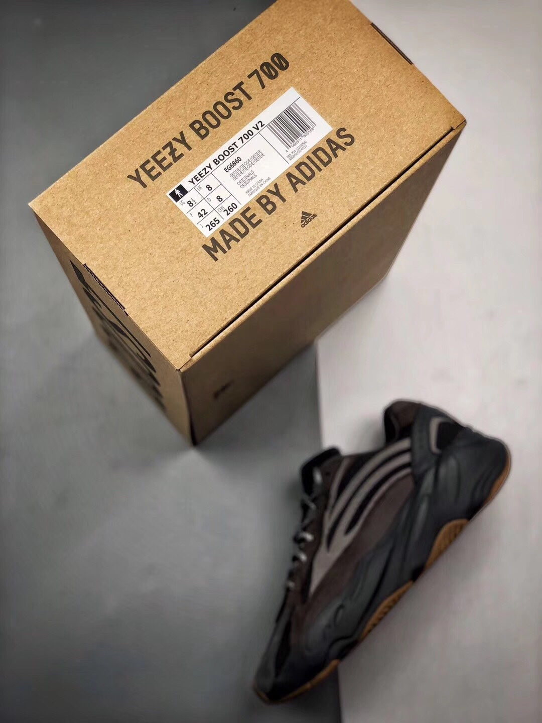700 V2 Brown