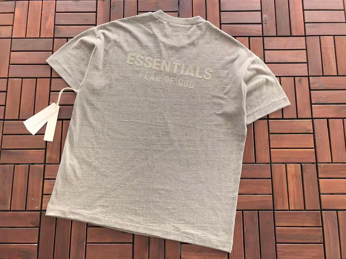 Conjuntos Essentials