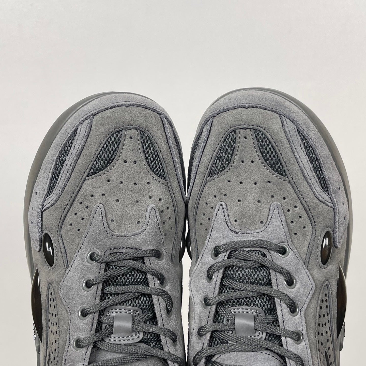 Cylon-21 Grey
