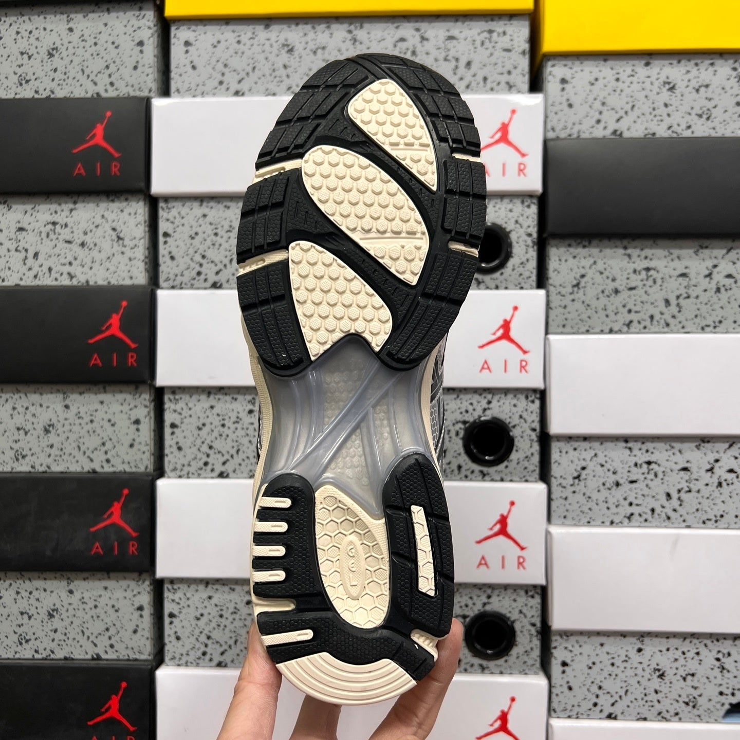 GEL-DS TRAINER 14 White/Grey/Black