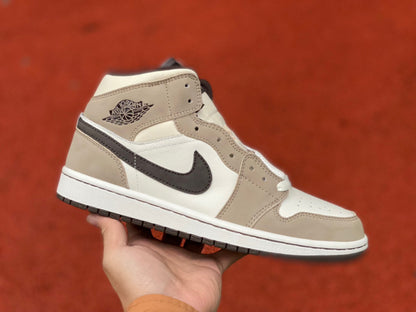 AJ1 MID Desert Sail
