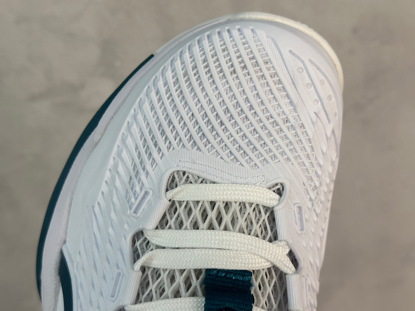 COURT FF3 NOVAK White/Blue/Yellow