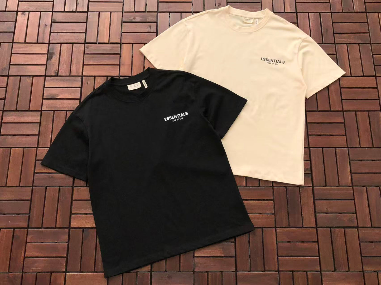 T-Shirts ESSENT