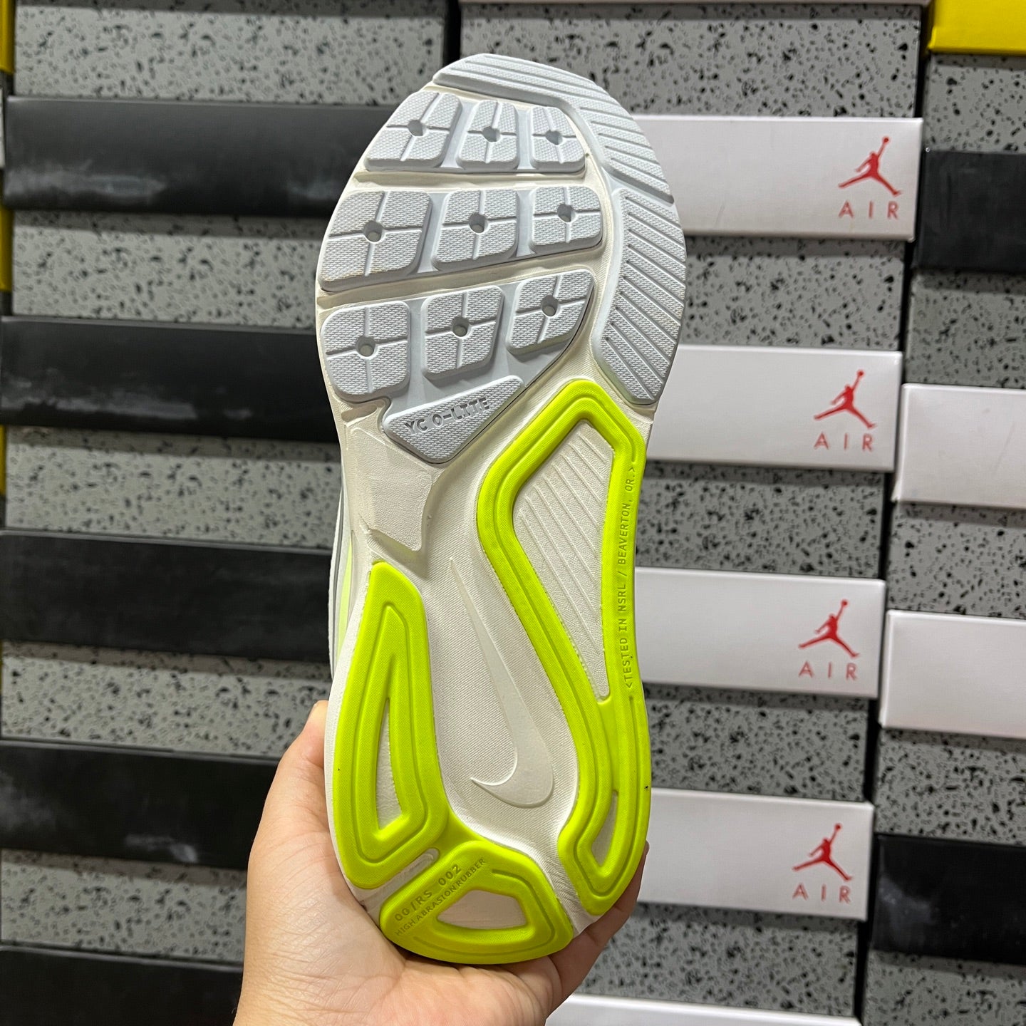 Structure 26 Summit White Barely Volt