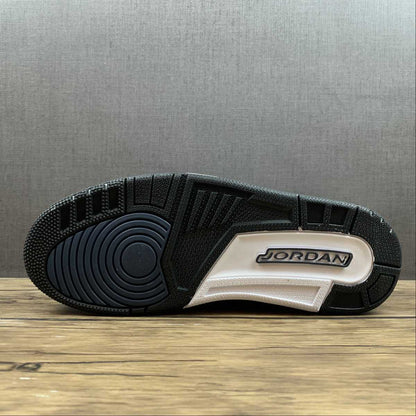 Legacy 312 White Midnight Navy