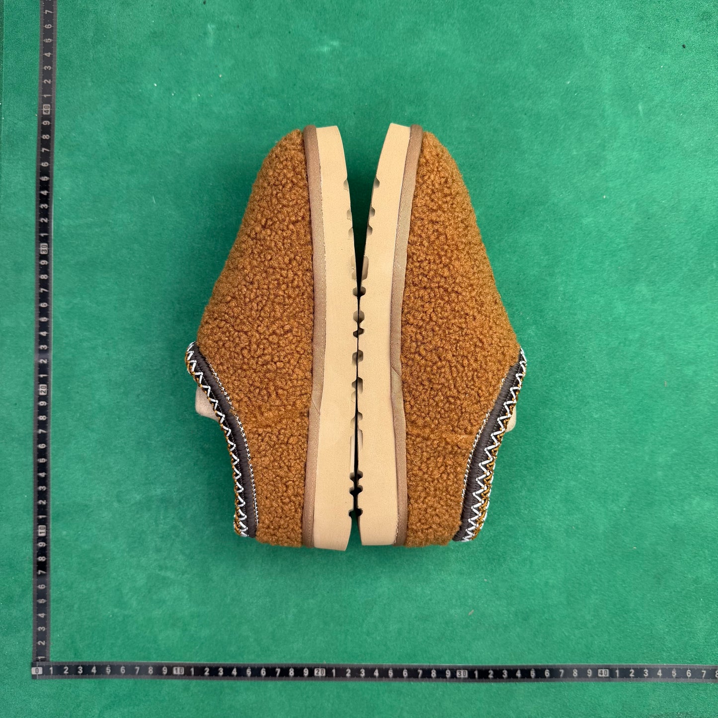 TT UGG
