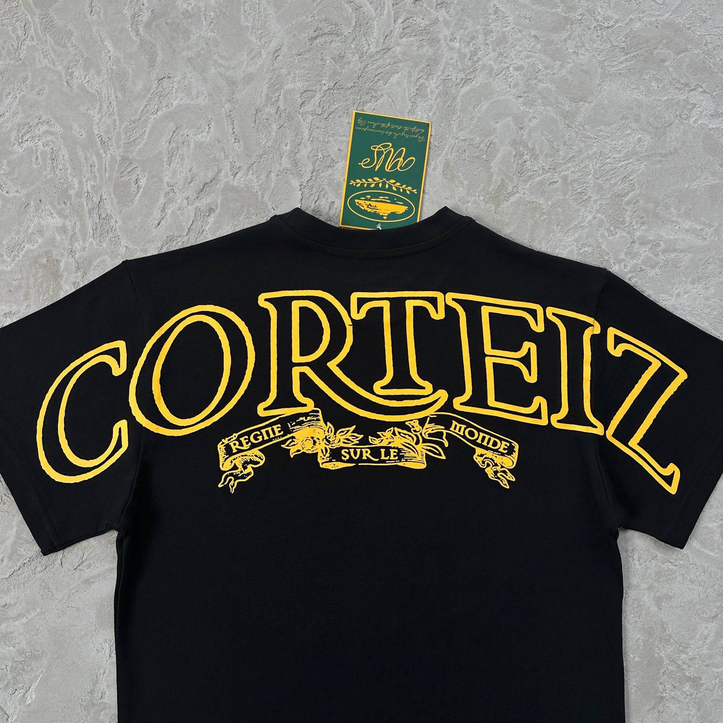 Royale heavyweight tee-Black and yellow
