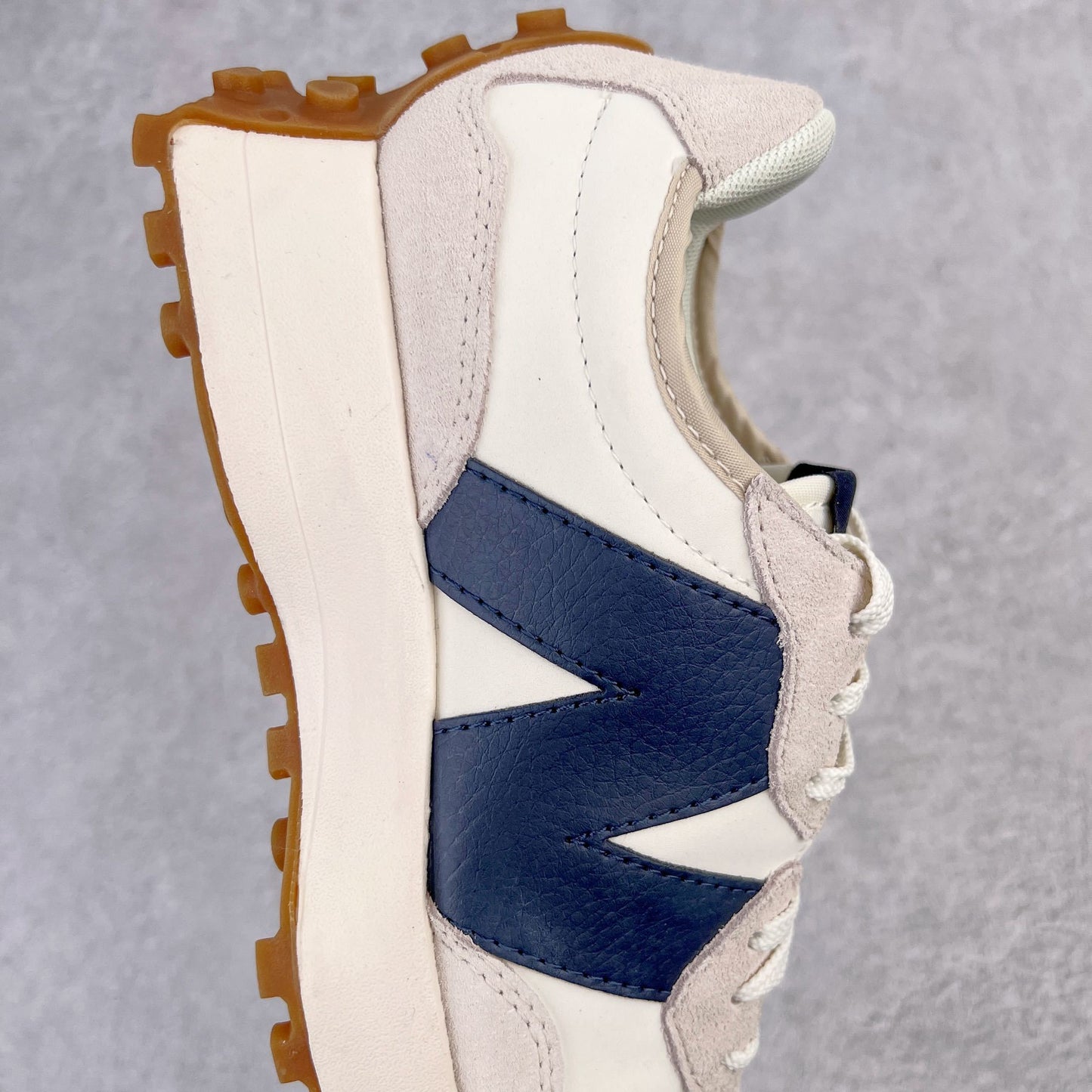 327 White and Blue Navy