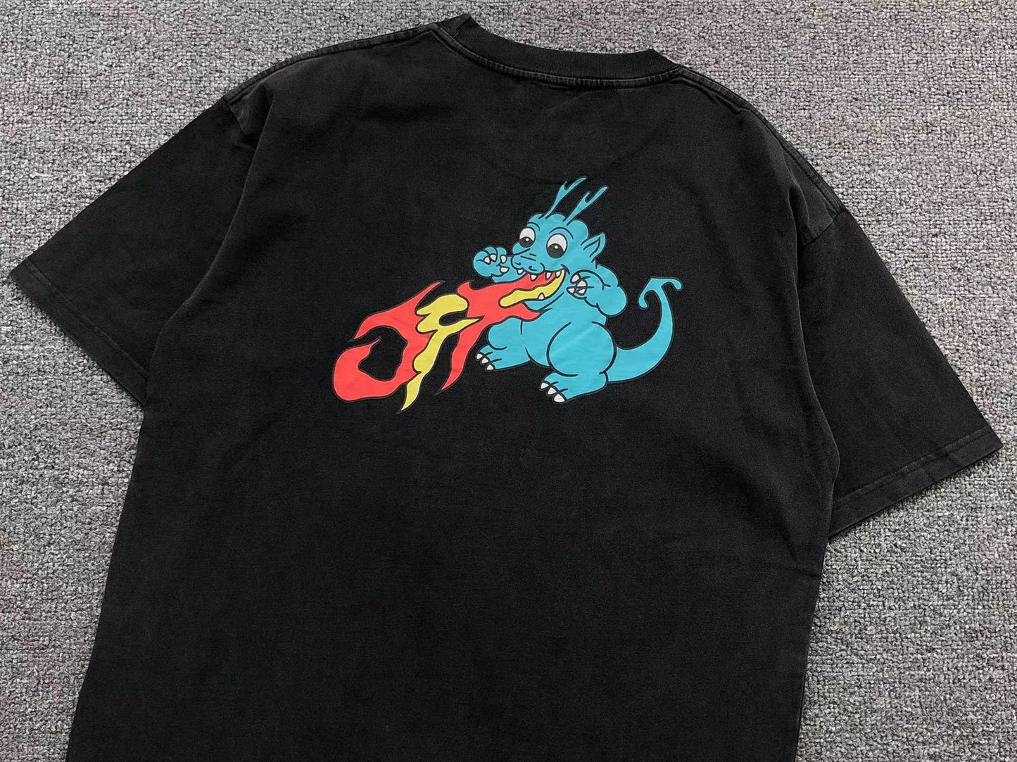 T-shirt Off