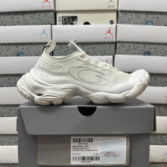 BLG Anatomic Runner White
