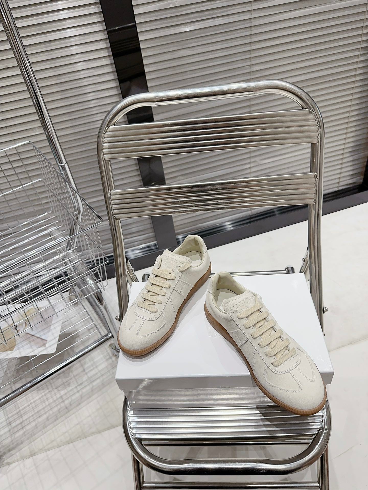 Maison Cream Gum Sole