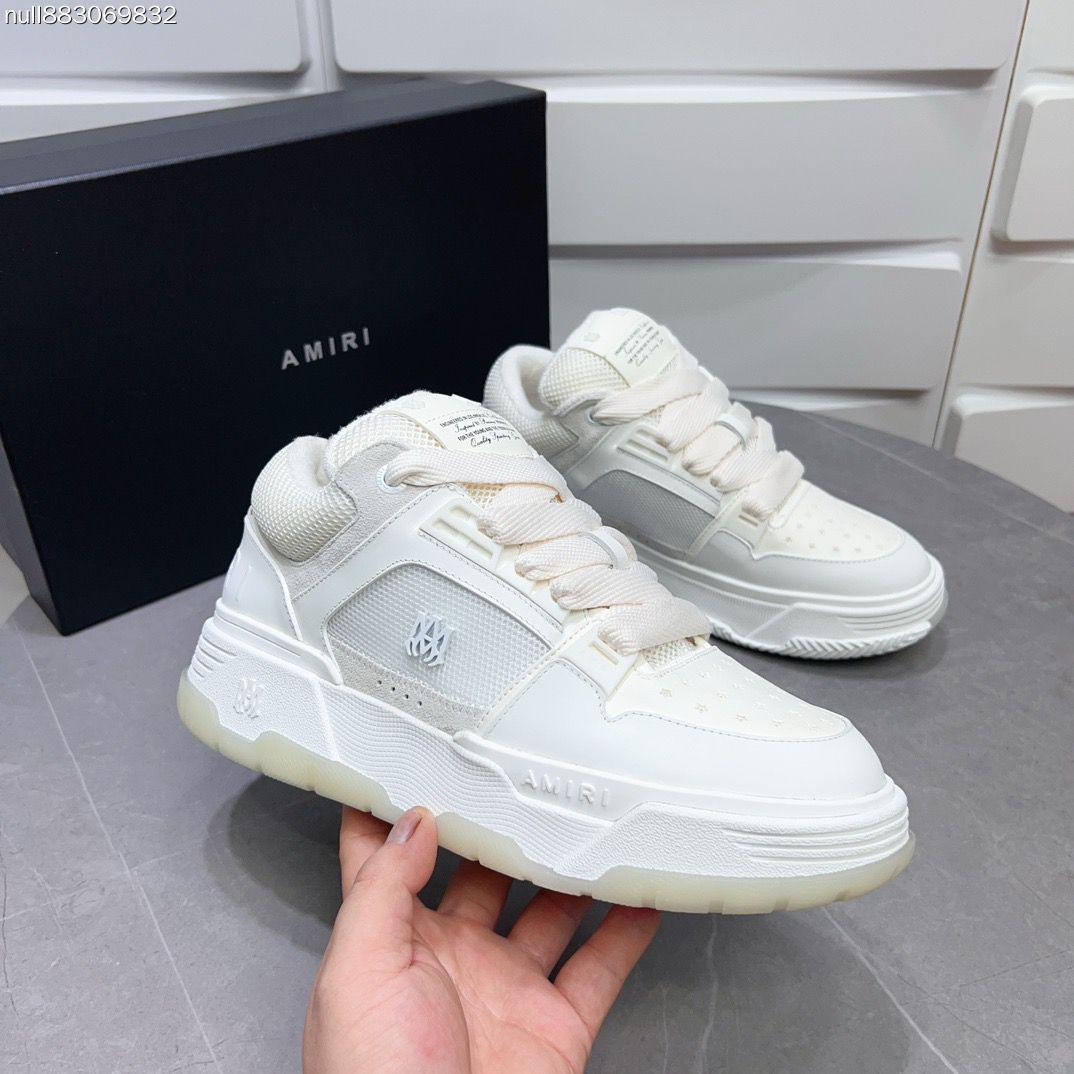 Skel White