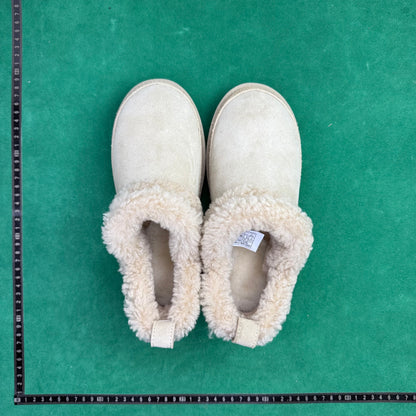 TT UGG