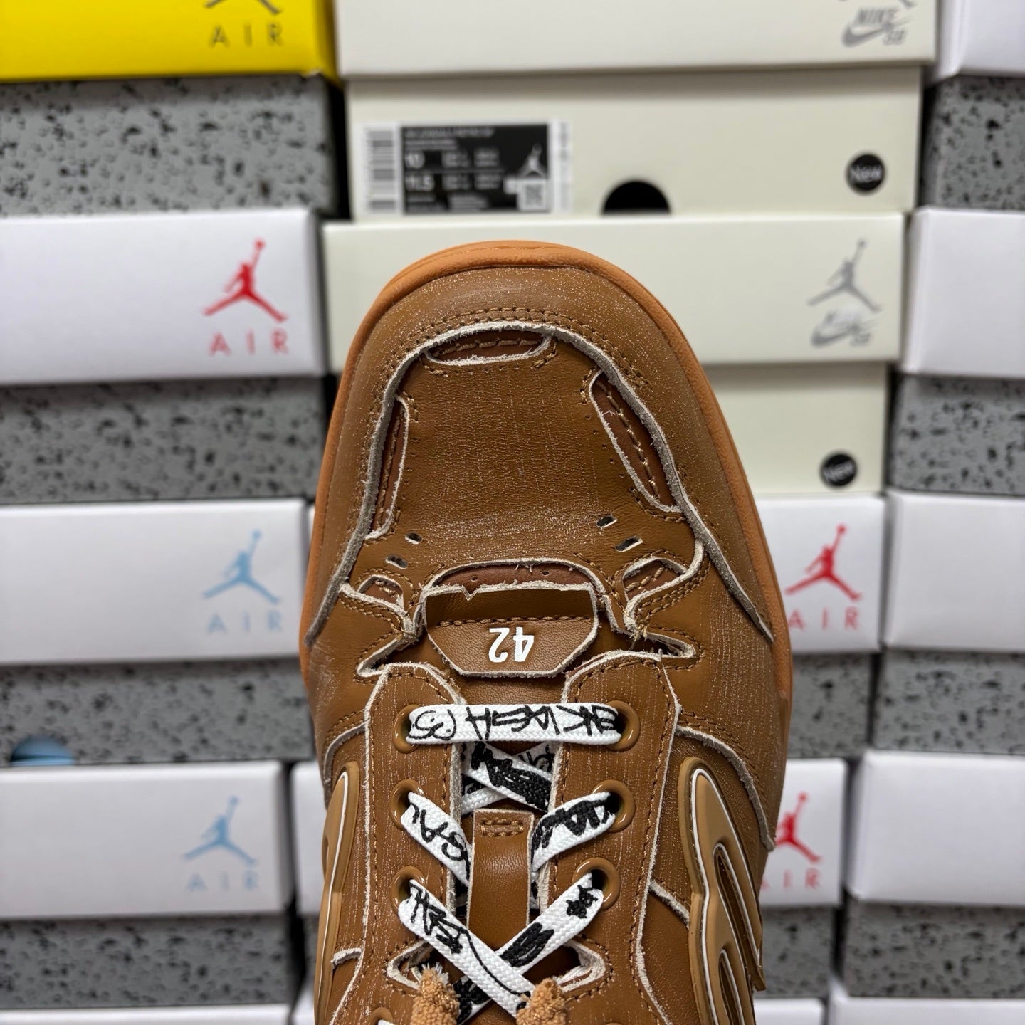 BLG Hamptons Camel