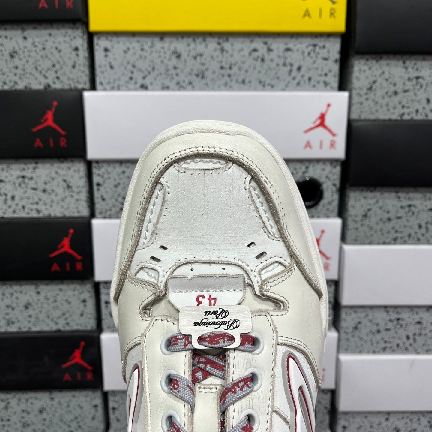 BLG Hamptons White/Red/Grey