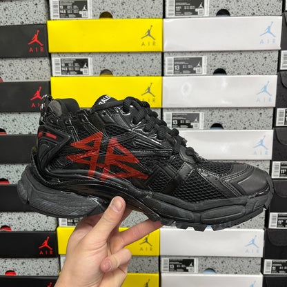BLG Runner 7.0 Graffiti - Black Red