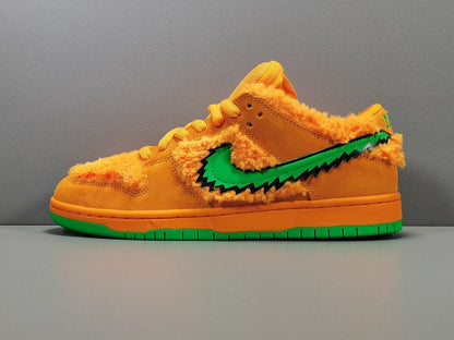 Dunk SB Grateful Dead Bears Orange
