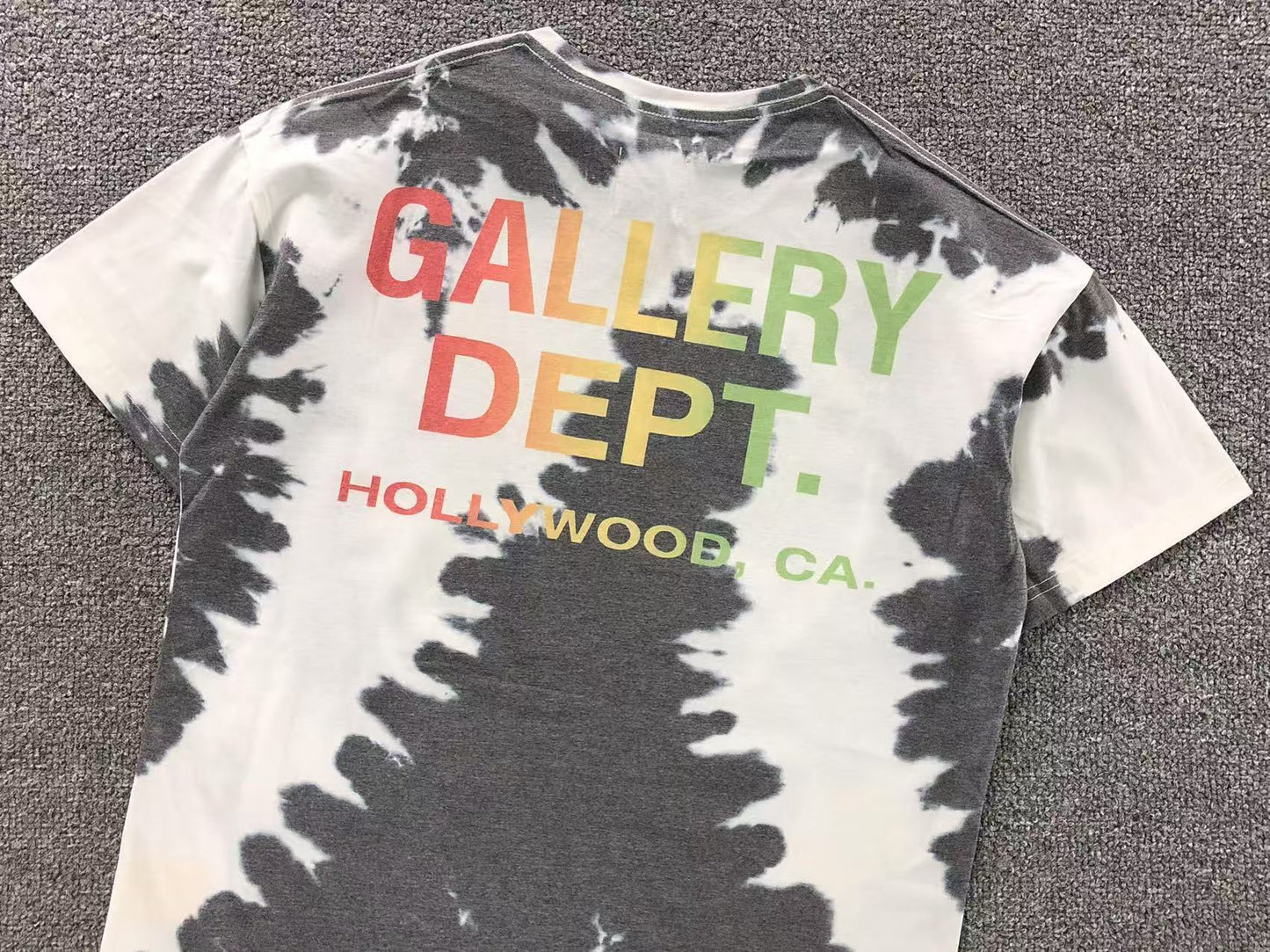 T-shirt GALLERY DEPT