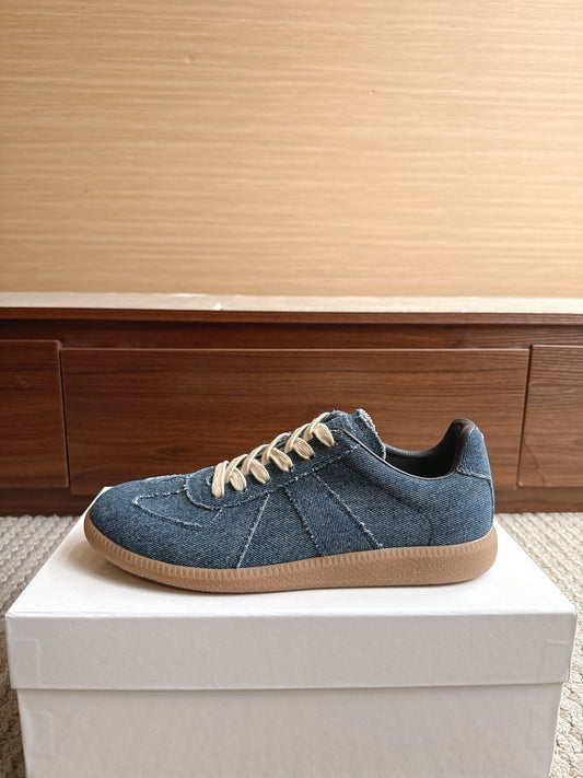 Maison Blue Jean