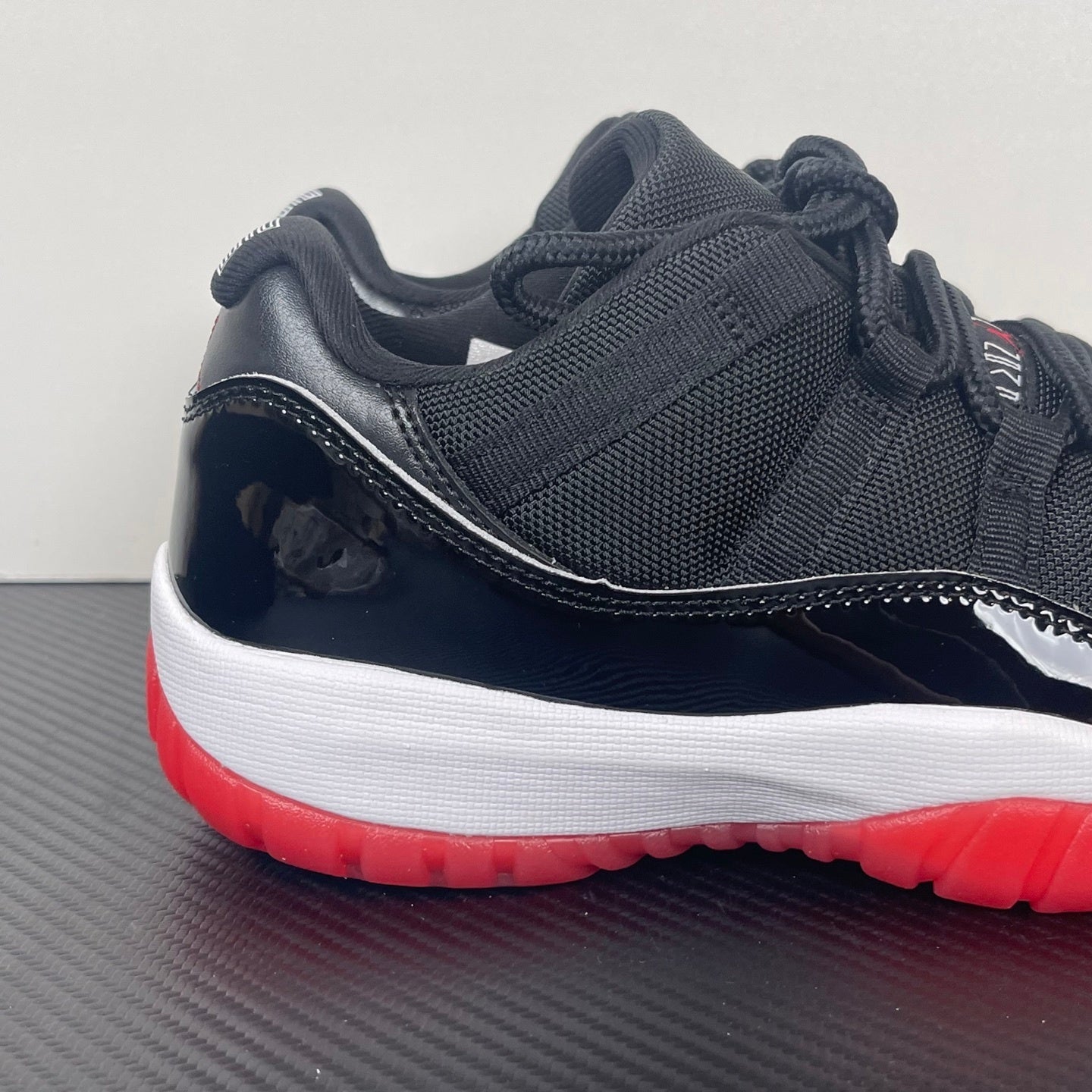AJ11 Low Bred