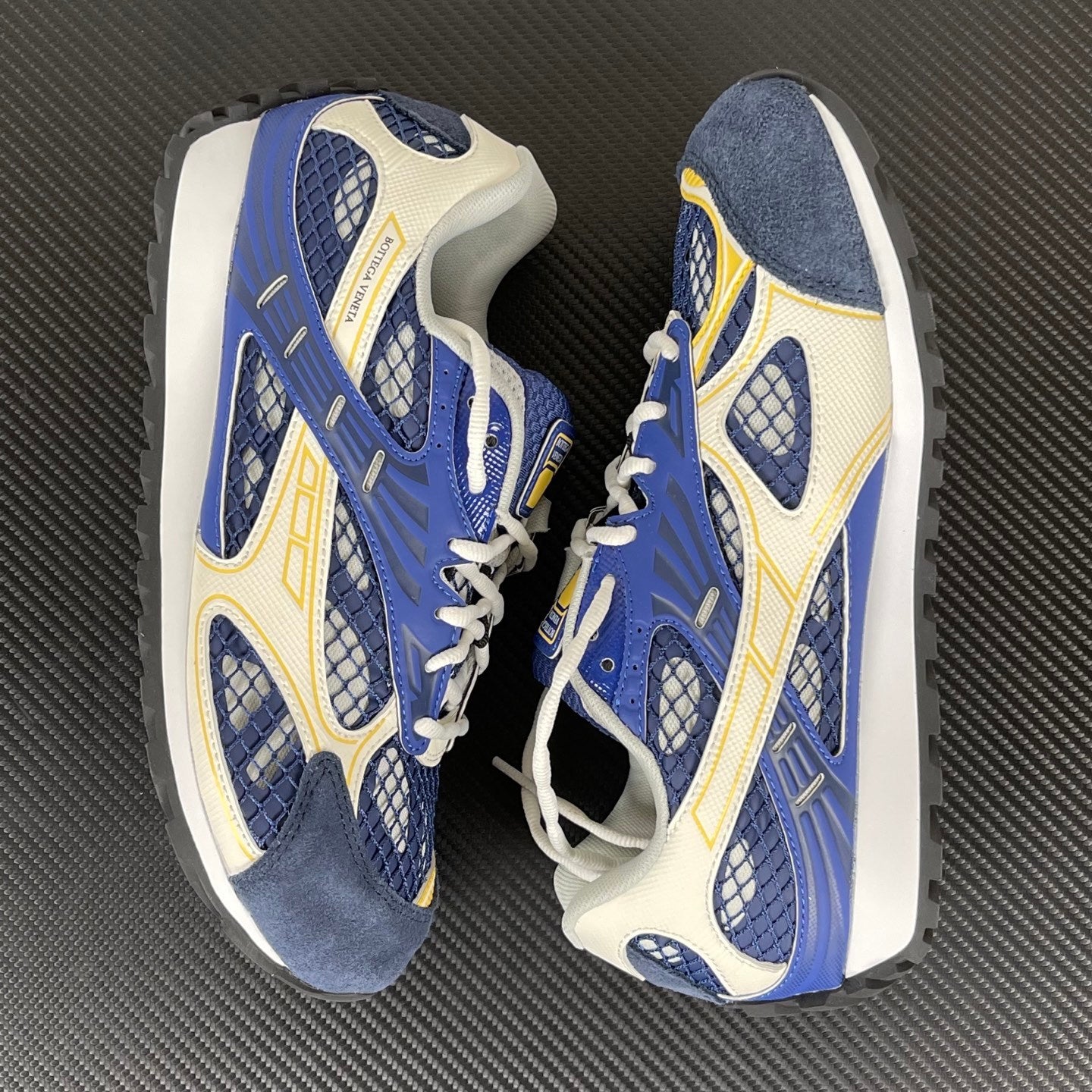 BV Orbit Blue and White