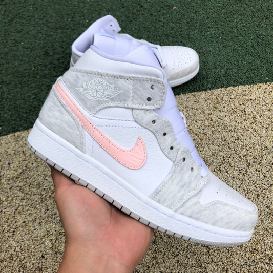 AJ1 MID Mid  Light Iron Ore