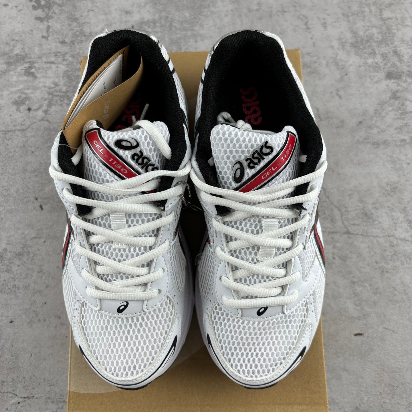 Gel-1130 White/Red