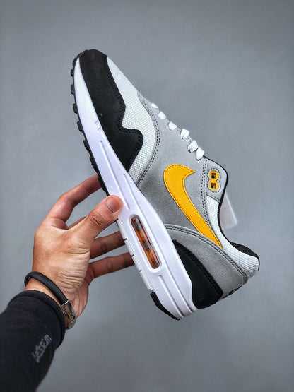 Air Max 1 White University Gold