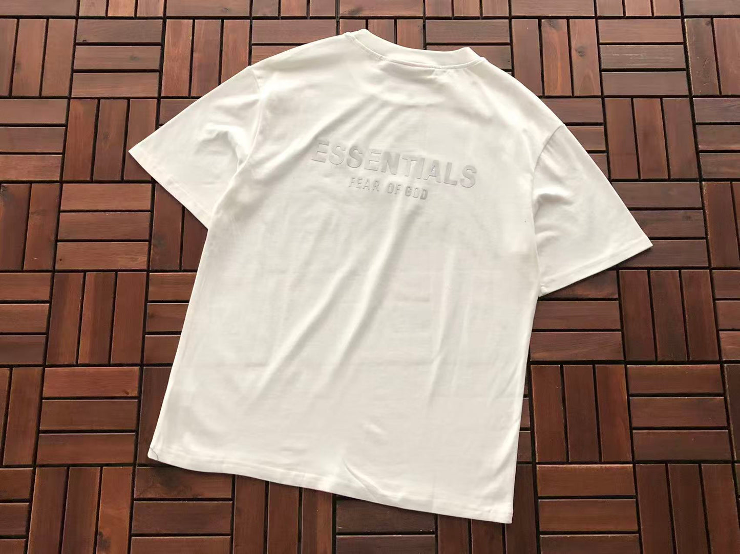 T-Shirts ESSENT