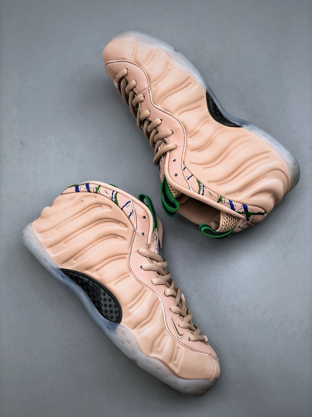 Foamposite Particle Beige