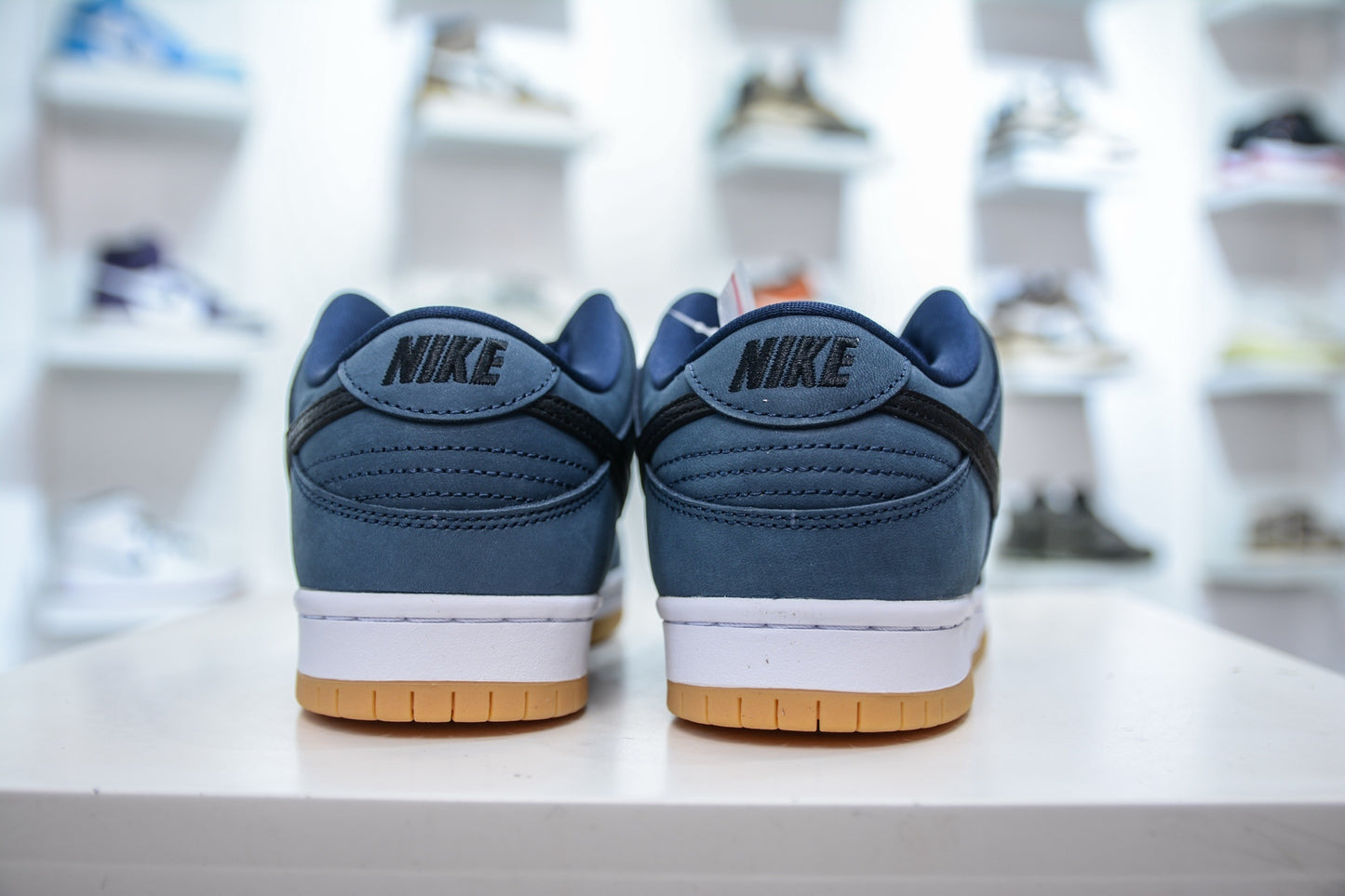 Dunk SB Midnight Navy Gum