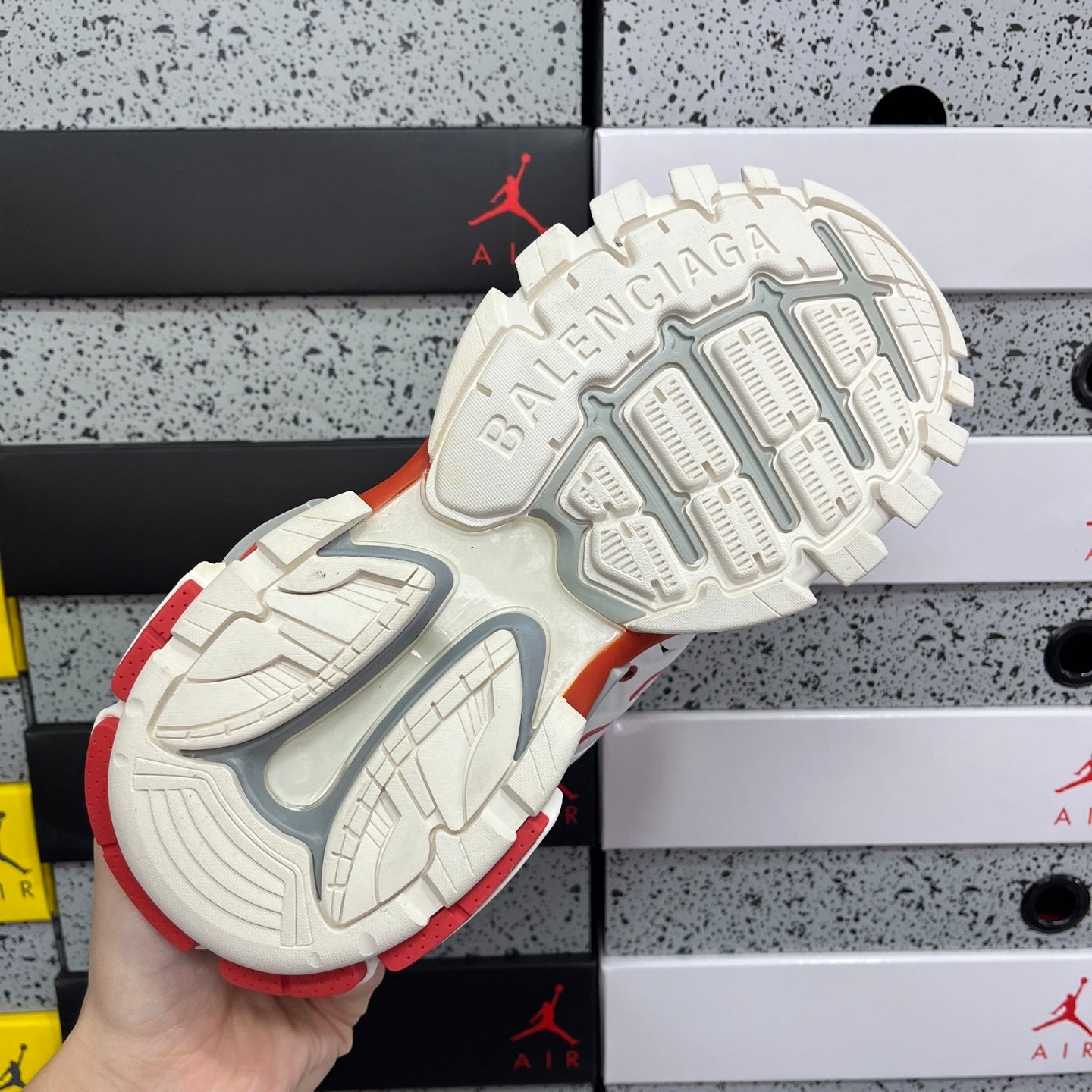 BLG Track White Red