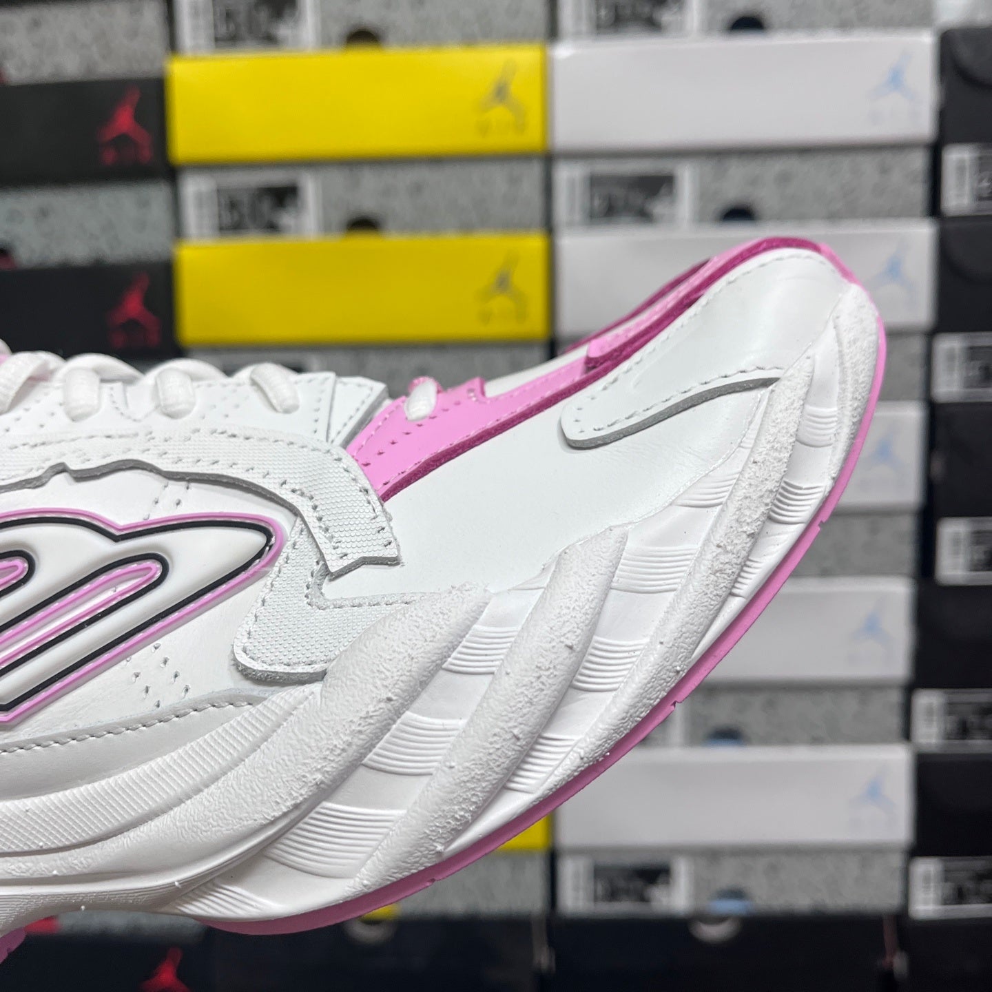 BLG Monday White/Pink