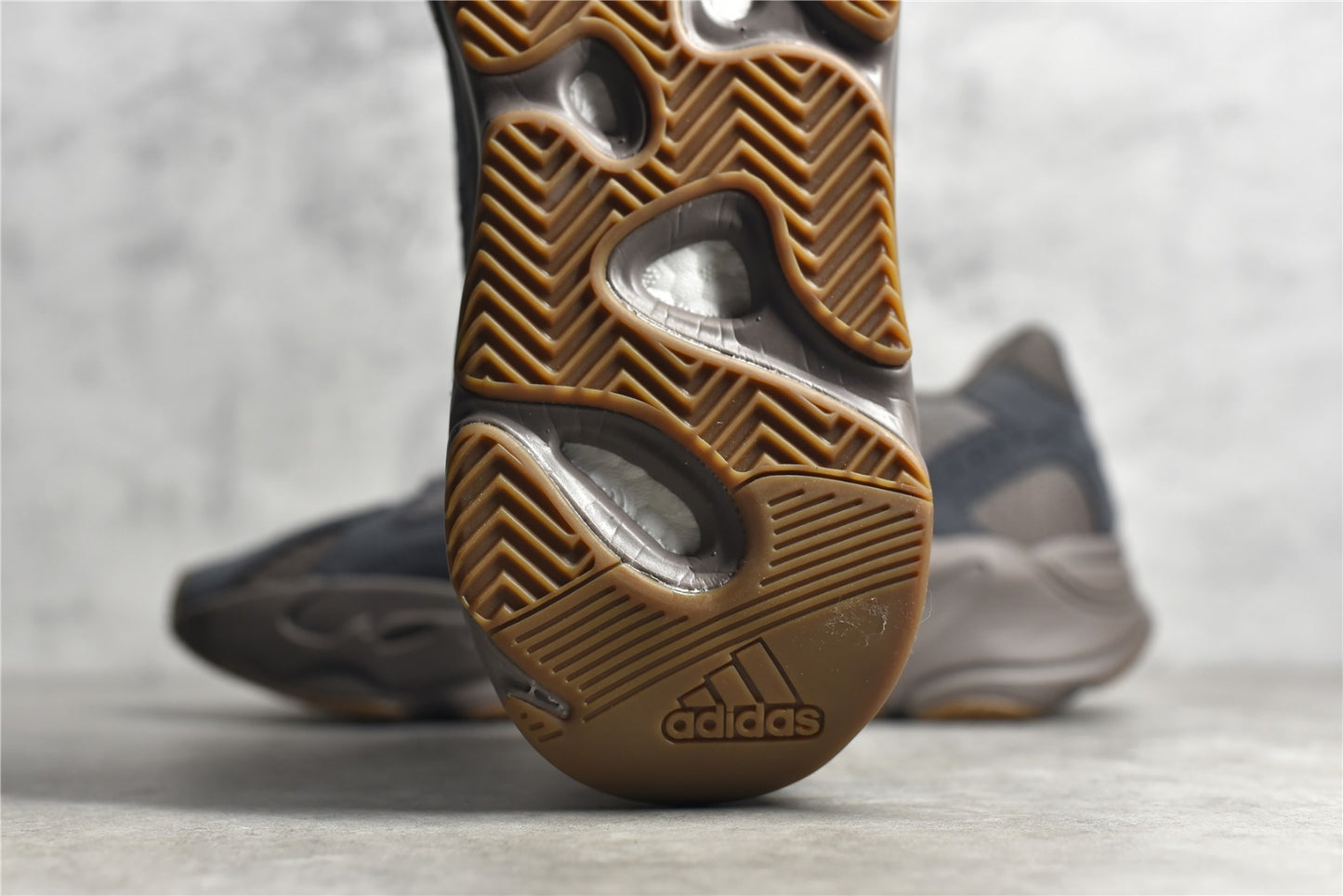 700 V2 Geode