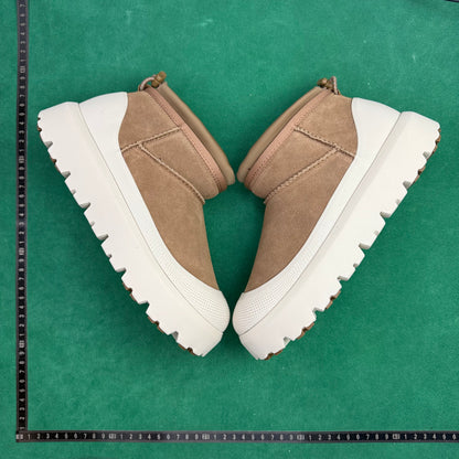 TT UGG CL ULTRA MINI WEATHER