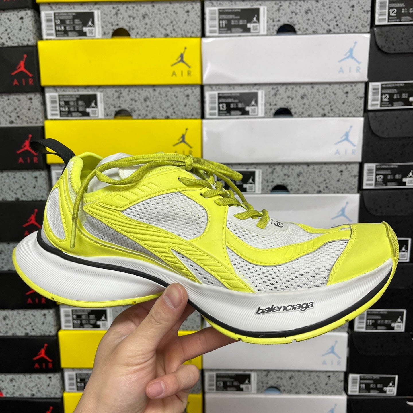 BLG Circuit Yellow White