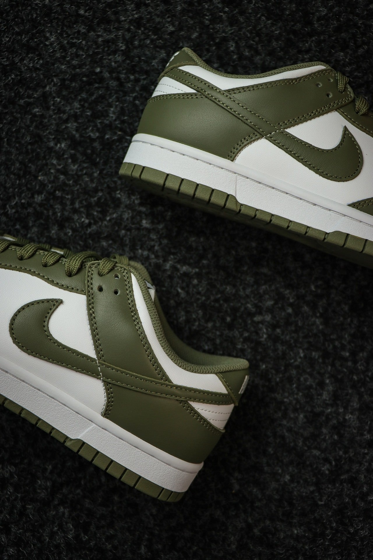 Dunk SP Medium Olive