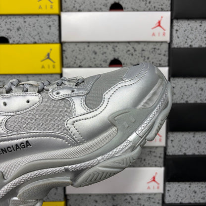 BLG Triple S Grey