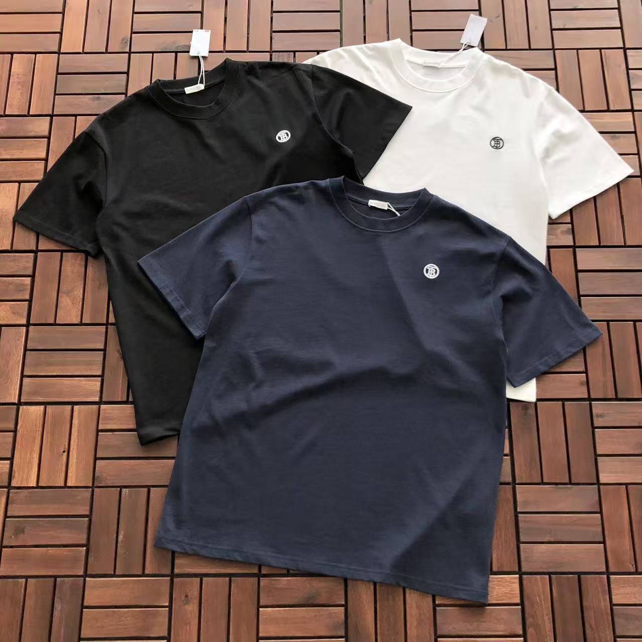 T-Shirts BB