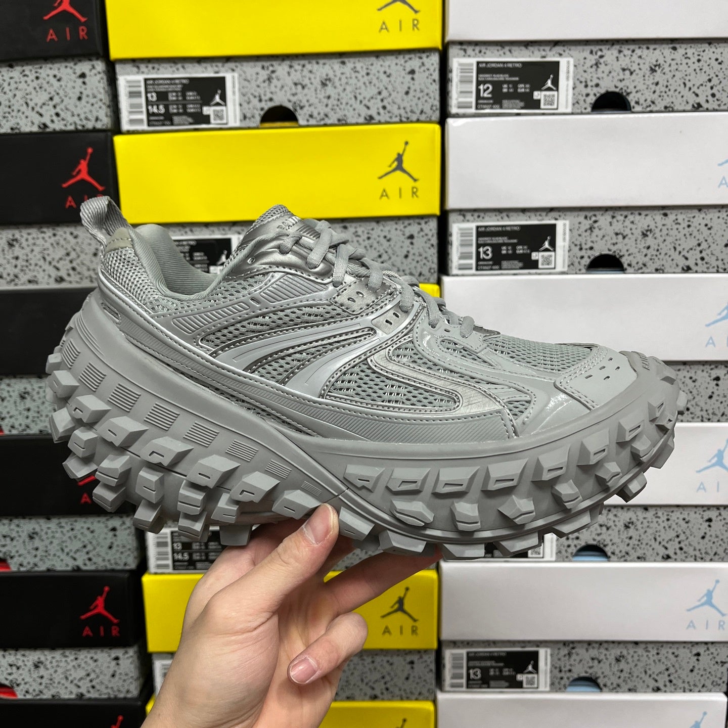 Defender Rubber Grey